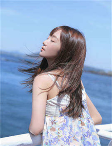 《嫩模李丽莎喷水在线视频》